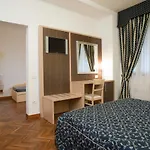 Astoria Hotel