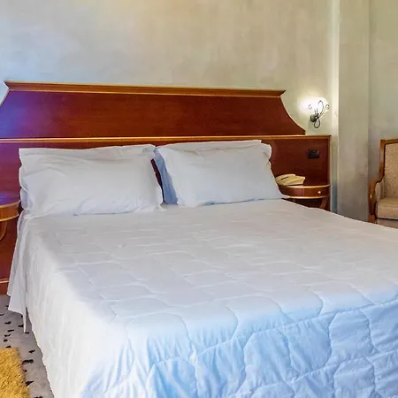 Hotel Astoria 3*
