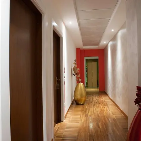 Astoria Hotel 3*