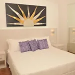 Astoria ホテル