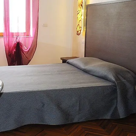 Hotel Astoria 3*