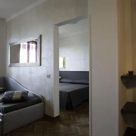 Astoria Hotel 3*